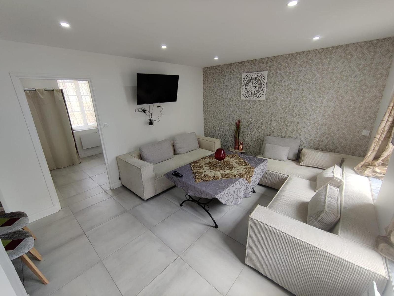 Charmante Maison A Blois Gite 1 ภายนอก รูปภาพ